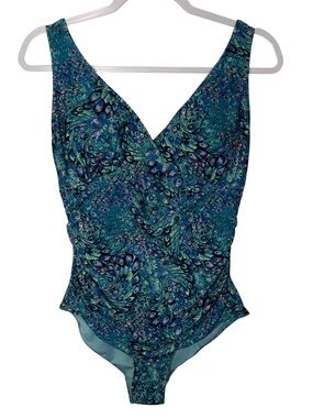 Niptuck Swim One Piece Swim Suit Women 10 Peacock Green Blue Built in Pads